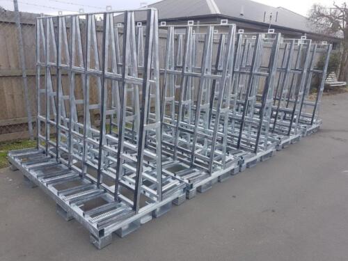 Mobile glass trolley